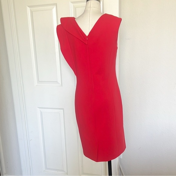 Rickie Freeman Teri Jon Size 8 Red V Neck Cocktail Sheath Dress - Picture 5 of 7